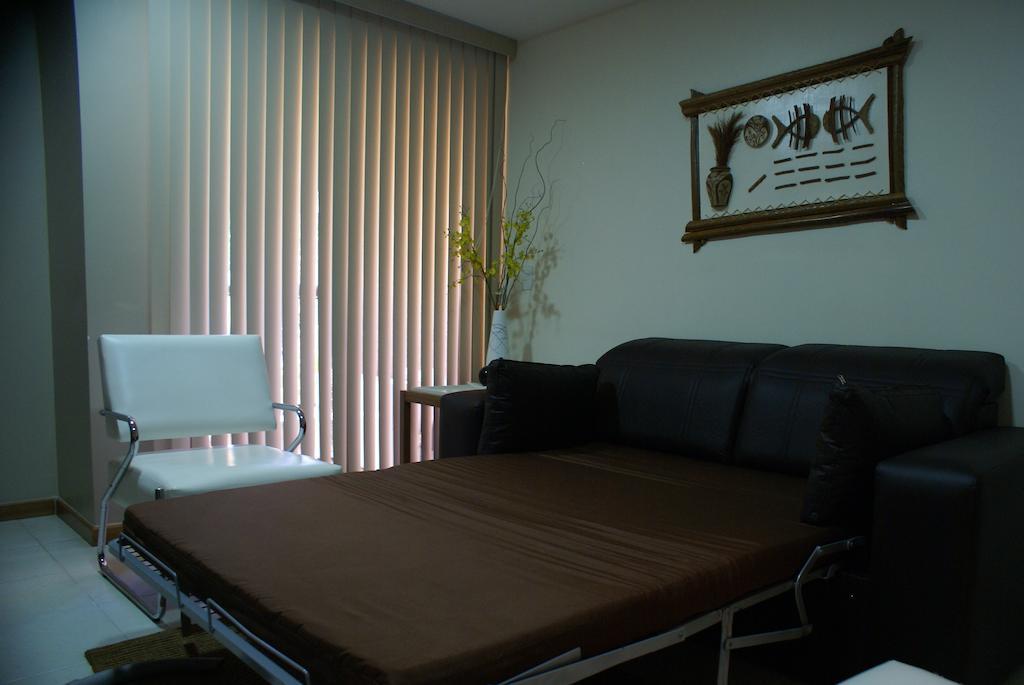 Flat Life Aparthotel